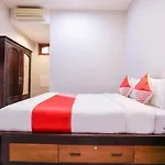 Oyo 2411 Taman Mekar Beach Inn 2