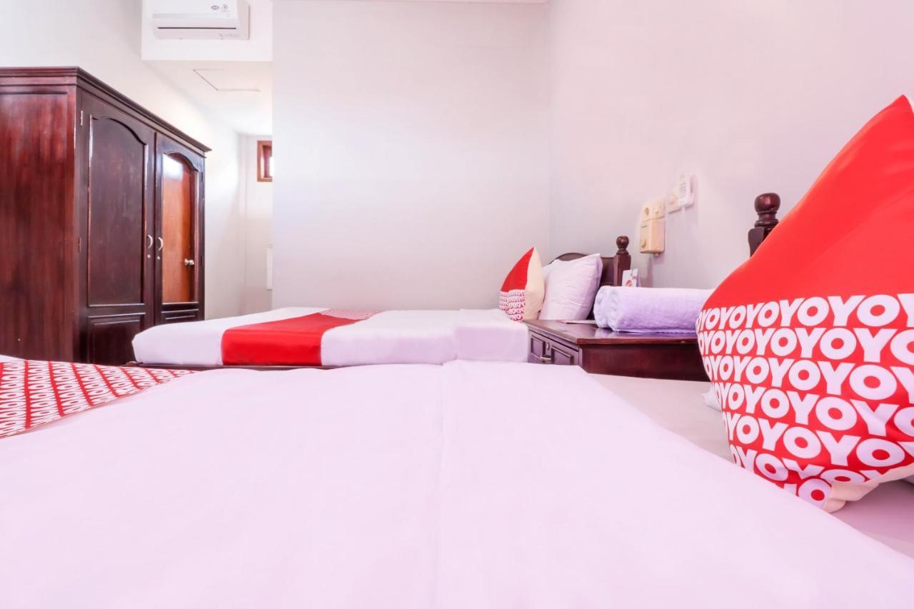 Hotel Oyo 2411 Taman Mekar 2 2*