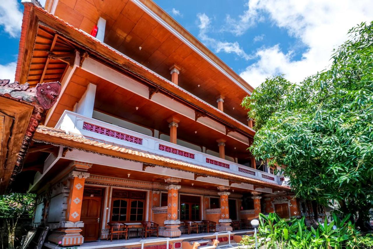 Oyo 2411 Taman Mekar 2 Hotel Kuta (Bali)